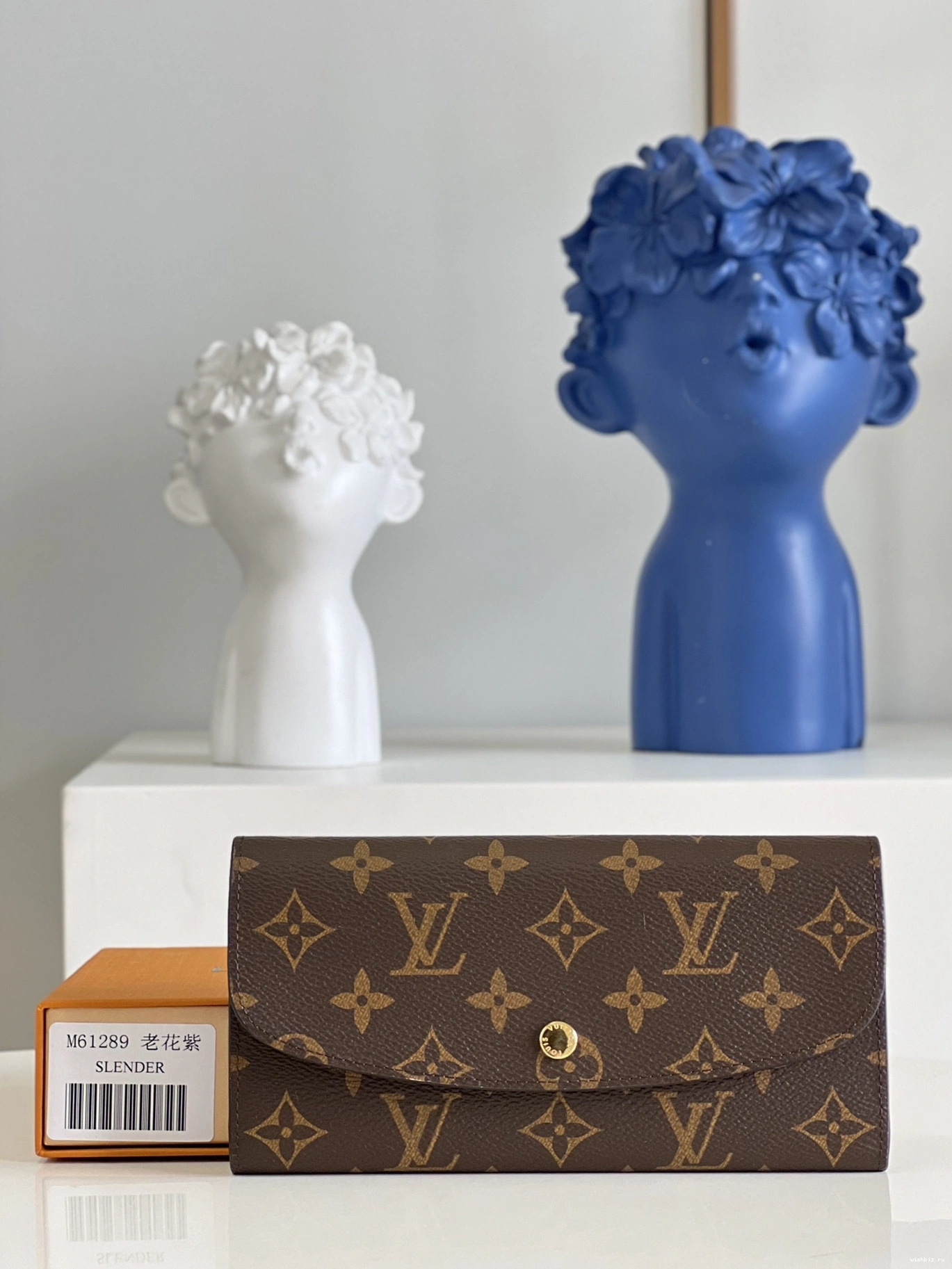 WIS wallet LOUIS VUITTON EMILIE 1028